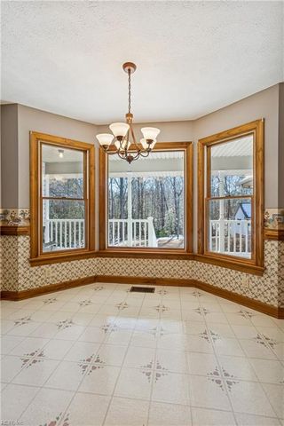 6253 Ark RD, Gloucester, VA 23061