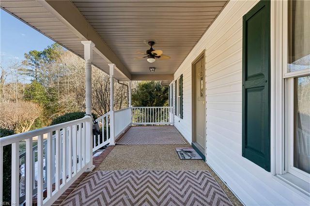 6253 Ark RD, Gloucester, VA 23061