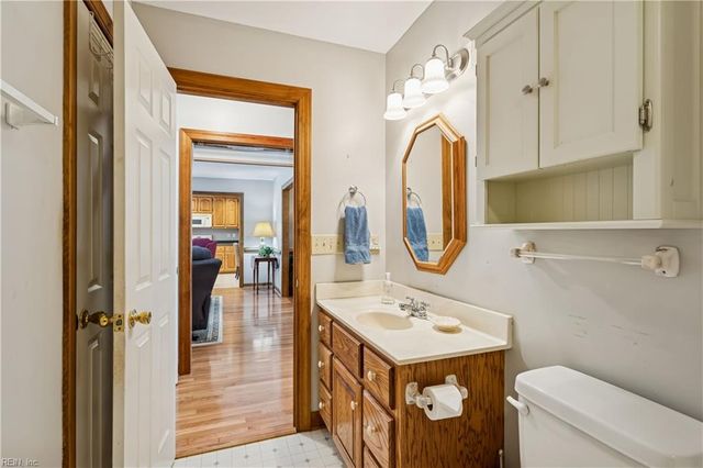 6253 Ark RD, Gloucester, VA 23061