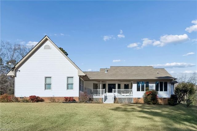 6253 Ark RD, Gloucester, VA 23061