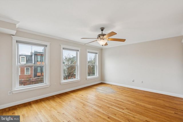 104 CHRISTIAN ST, Philadelphia, PA 19147