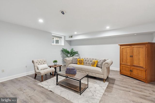 104 CHRISTIAN ST, Philadelphia, PA 19147