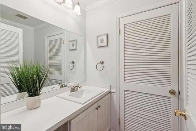 104 CHRISTIAN ST, Philadelphia, PA 19147