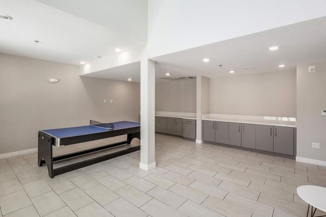 1048 Monroe Street 207, Santa Clara, CA 95050