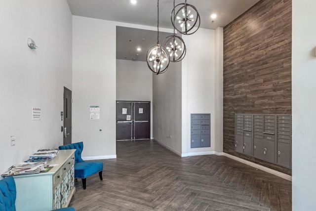 1048 Monroe Street 207, Santa Clara, CA 95050