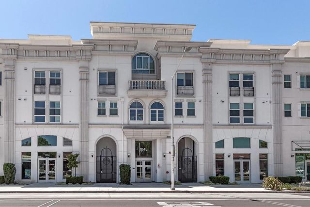 1048 Monroe Street 207, Santa Clara, CA 95050