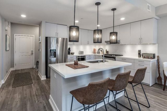 1048 Monroe Street 207, Santa Clara, CA 95050