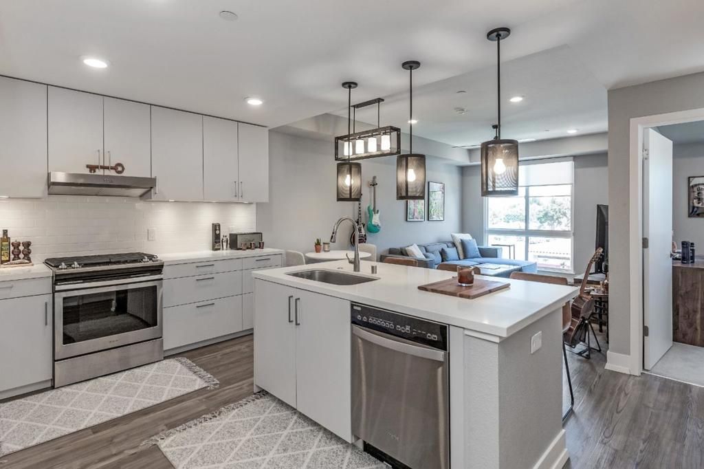 1048 Monroe Street 207, Santa Clara, CA 95050
