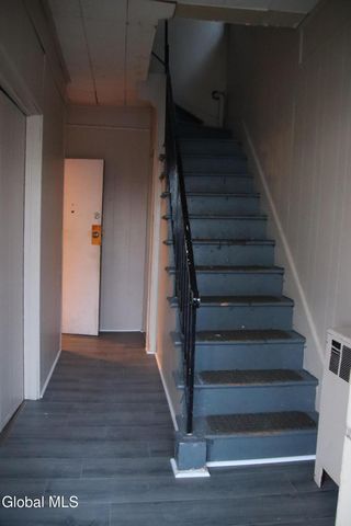 860 Washington Avenue, Albany, NY 12203