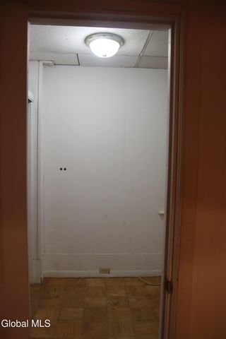 860 Washington Avenue, Albany, NY 12203