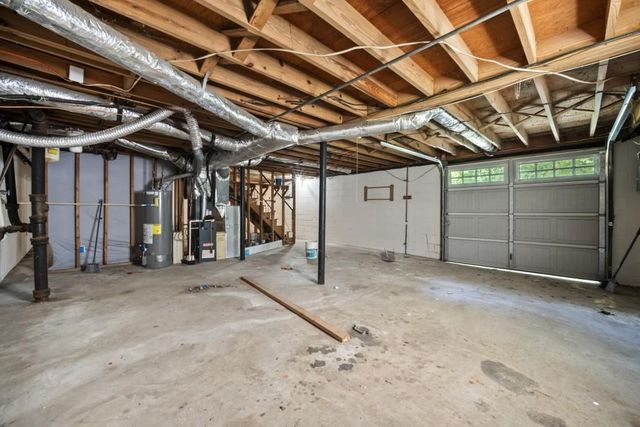 2379 Lakewood Drive NW, Kennesaw, GA 30152