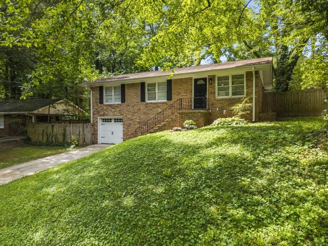 2379 Lakewood Drive NW, Kennesaw, GA 30152