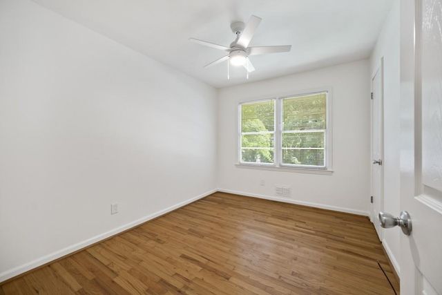 2379 Lakewood Drive NW, Kennesaw, GA 30152
