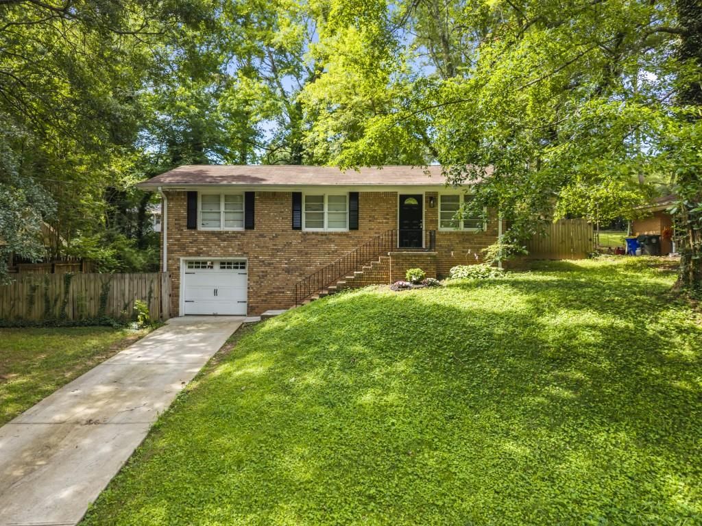2379 Lakewood Drive NW, Kennesaw, GA 30152