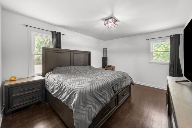 3824 Oakwood Rd, Woodlawn, TN 37191