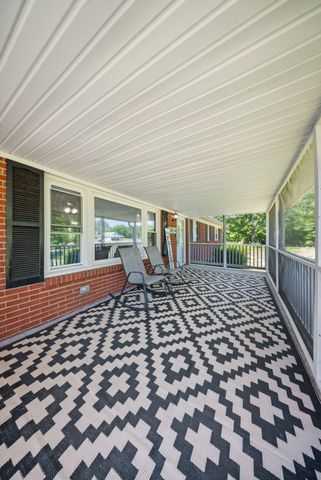 3824 Oakwood Rd, Woodlawn, TN 37191