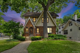 43 Wellesley Drive, Pleasant Ridge, MI 48069