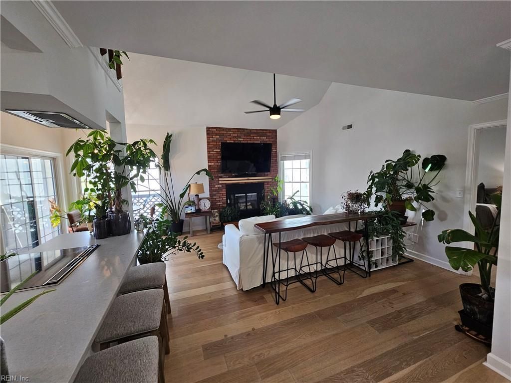 407 Harbour Point PT, Virginia Beach, VA 23451