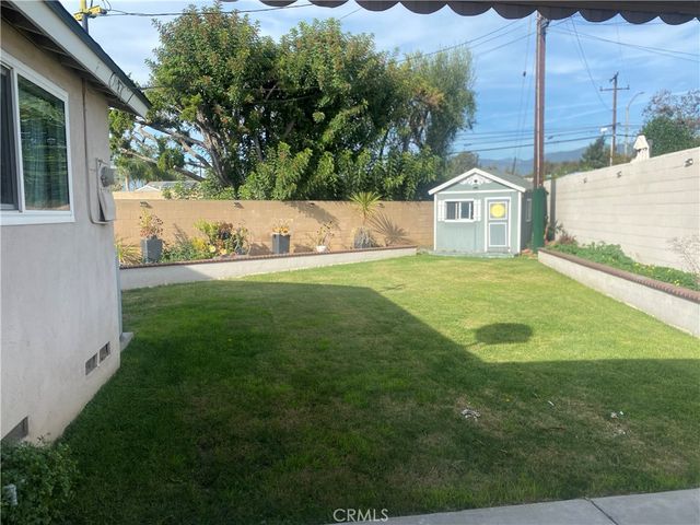 2272 Orangewood, Pomona, CA 91767