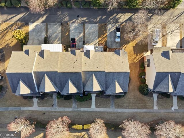 411 Royal Crescent Lane E, Canton, GA 30115