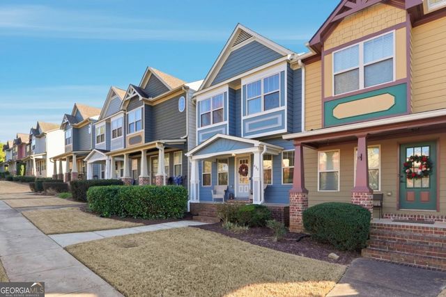 411 Royal Crescent Lane E, Canton, GA 30115