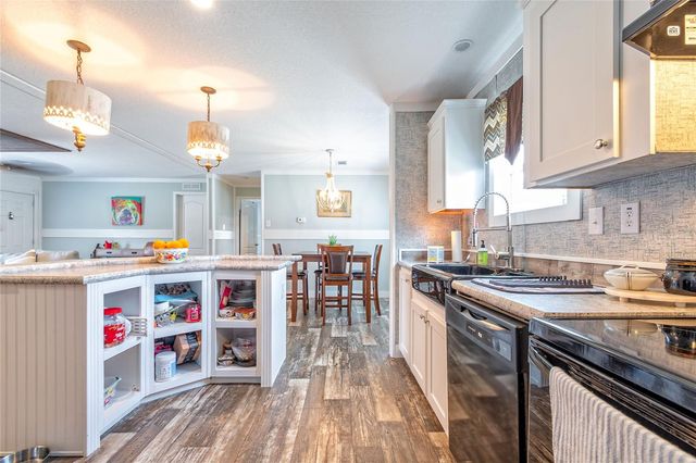 42300 FONSECA LANE, Deland, FL 32720