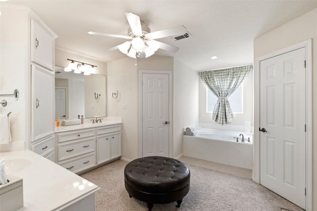 5 S Pintail Street, La Marque, TX 77568