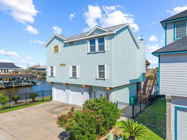 5 S Pintail Street, La Marque, TX 77568