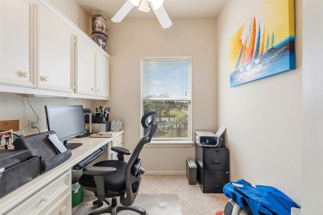 5 S Pintail Street, La Marque, TX 77568