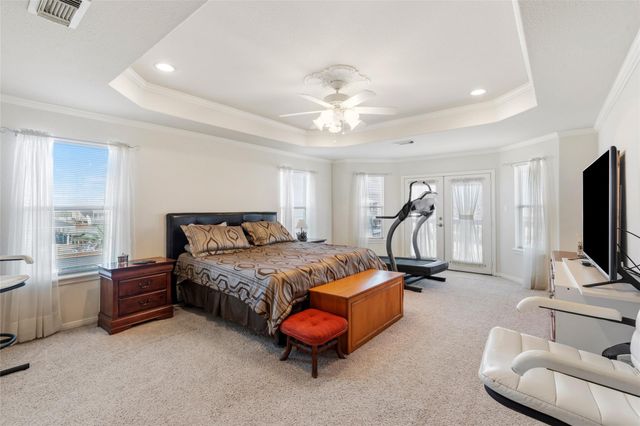 5 S Pintail Street, La Marque, TX 77568