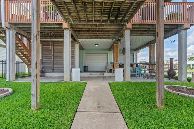 5 S Pintail Street, La Marque, TX 77568