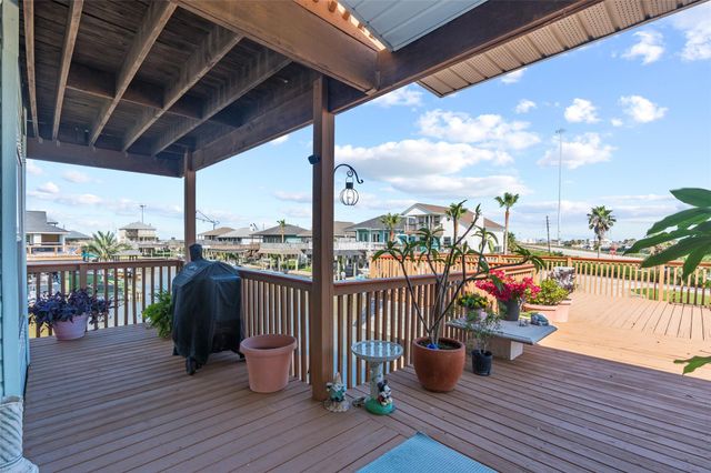 5 S Pintail Street, La Marque, TX 77568