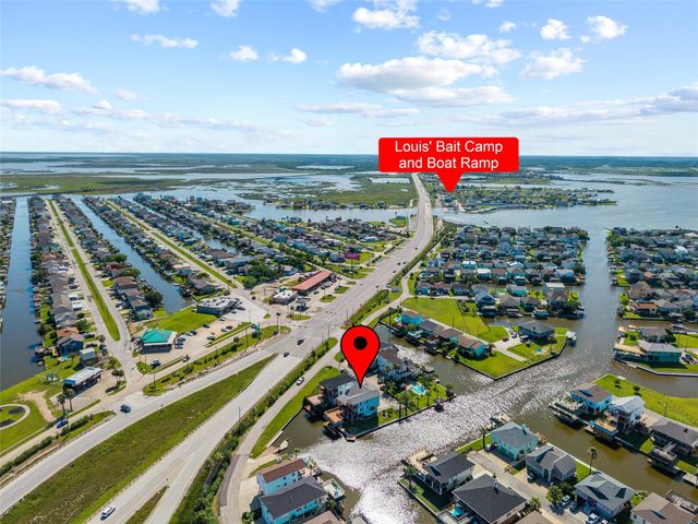 5 S Pintail Street, La Marque, TX 77568