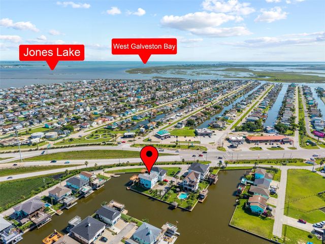 5 S Pintail Street, La Marque, TX 77568