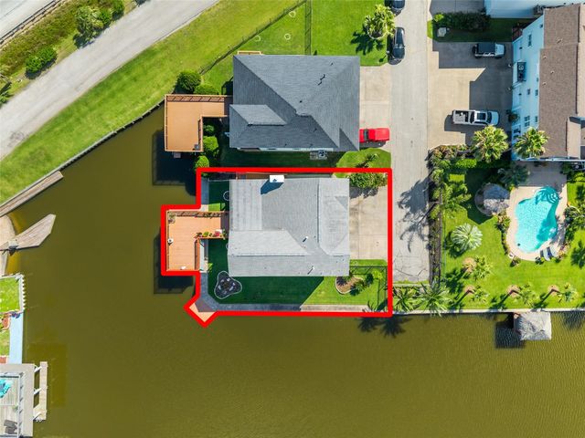 5 S Pintail Street, La Marque, TX 77568