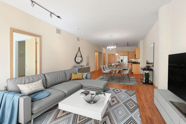 401 N 2nd Street 305, Minneapolis, MN 55401