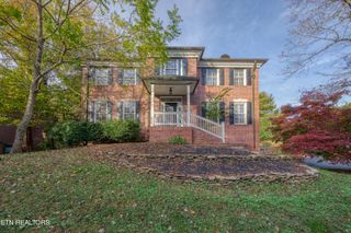 5329 Kesterbrooke Blvd, Knoxville, TN 37918
