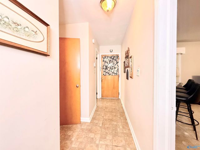 1723 Dianne Street SW, Decatur, AL 35601