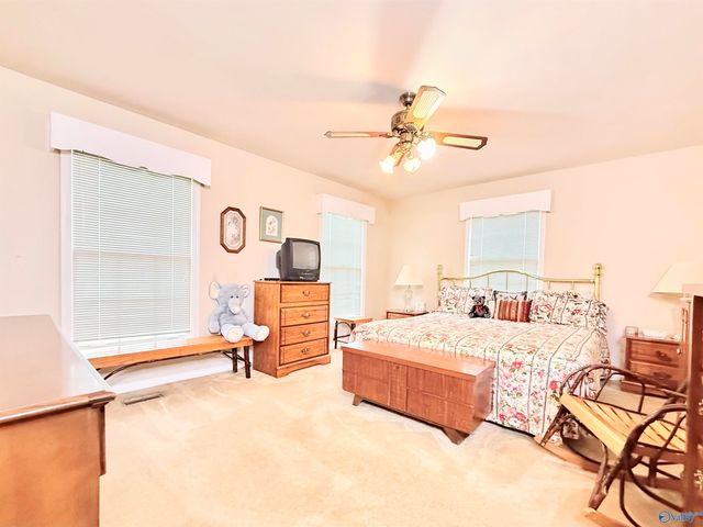 1723 Dianne Street SW, Decatur, AL 35601