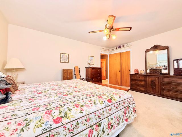 1723 Dianne Street SW, Decatur, AL 35601