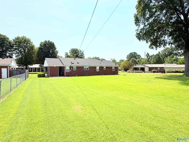 1723 Dianne Street SW, Decatur, AL 35601