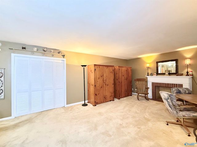 1723 Dianne Street SW, Decatur, AL 35601