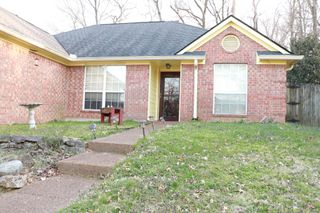 5013 W Oak Highland Dr, Antioch, TN 37013