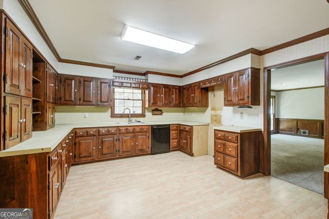 4576 Ashington Drive, Snellville, GA 30039