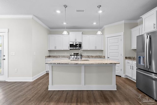 12518 Windsor Dr, Pensacola, FL 32506