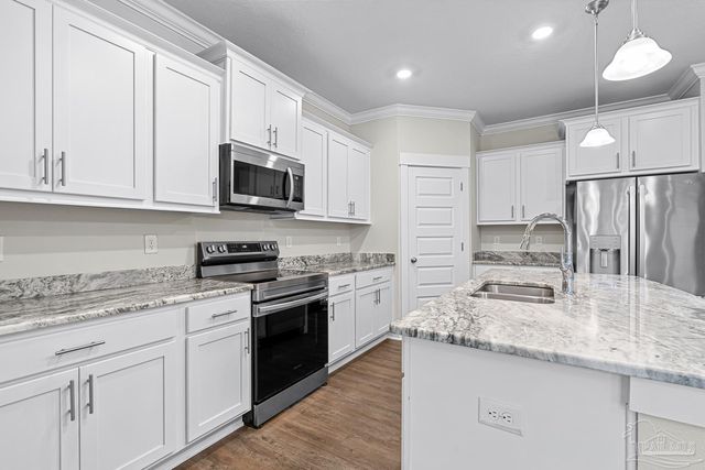 12518 Windsor Dr, Pensacola, FL 32506