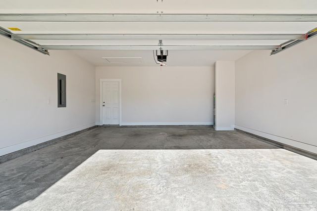 12518 Windsor Dr, Pensacola, FL 32506