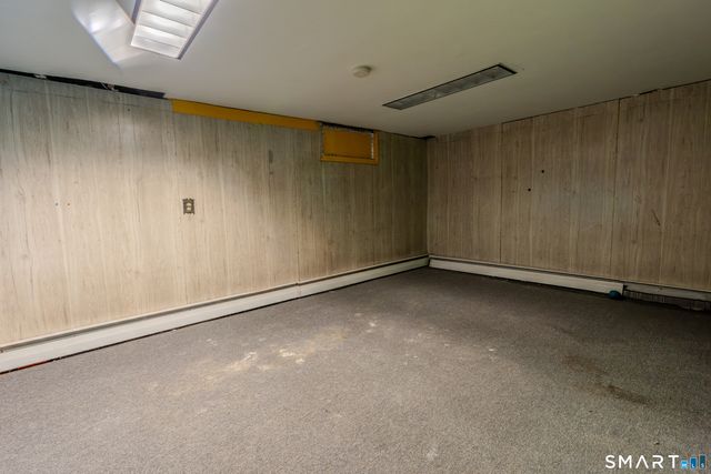 24 Park Lane West, New Milford, CT 06776