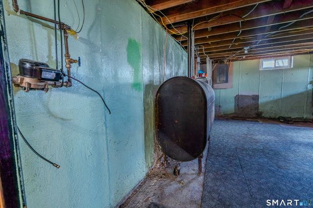 24 Park Lane West, New Milford, CT 06776