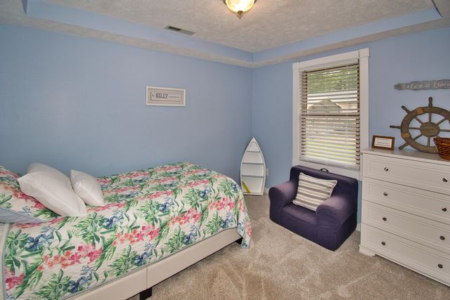 70041 Beach Drive, Ontwa Twp, MI 49112